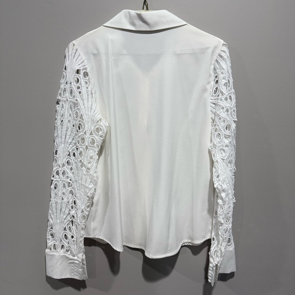 NWOT White Blouse | statement lace sleeves | Button up | De Supreso Designer - Picture 3 of 5